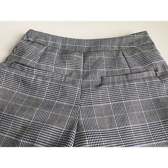 Seek The Label Women’s Sz Small S  Plaid Faux Wrap Skort in Gray - Picture 8 of 8